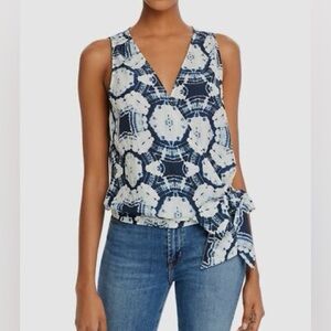 Ramy Brook Women Blue White V-Neck Sleeveless Casual
Blouse Top Size Medium